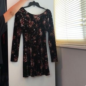 Long sleeve floral dress